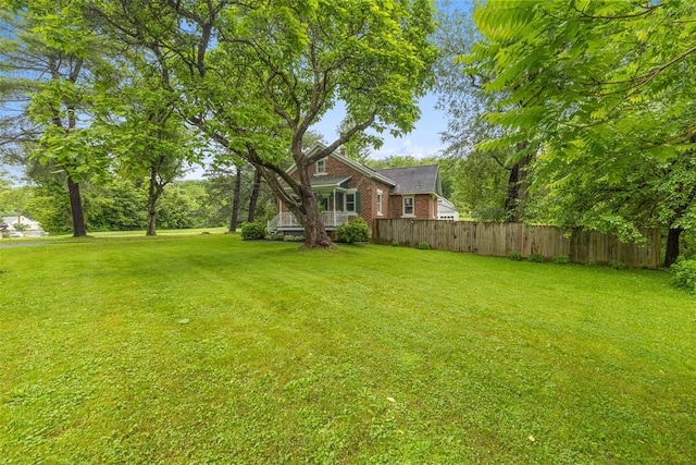 342-344 Van Wagner Rd, Poughkeepsie, NY 12603 - view of yard