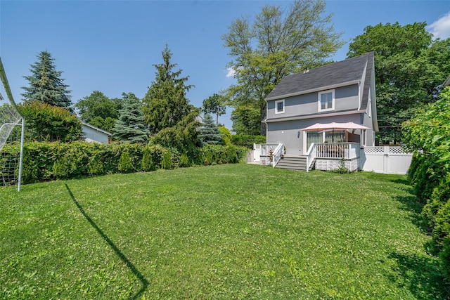 79 Fern St, New Rochelle, NY 10801 - view of yard with a deck