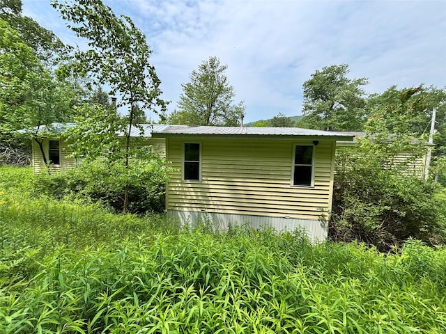 16 Indian Summer Rd, Deposit, NY 13754