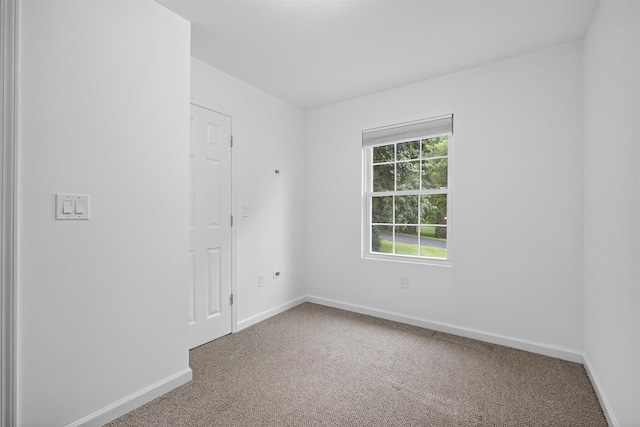 7 Jorge Ln, Wallkill, NY 12589 - unfurnished room featuring carpet flooring and baseboards