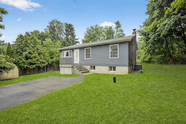 7 Jorge Ln, Wallkill, NY 12589 - view of front facade with a chimney