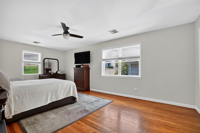 34 Winter Hill Rd, Tuckahoe, NY 10707 - bedroom with wood finished floors and ceiling fan