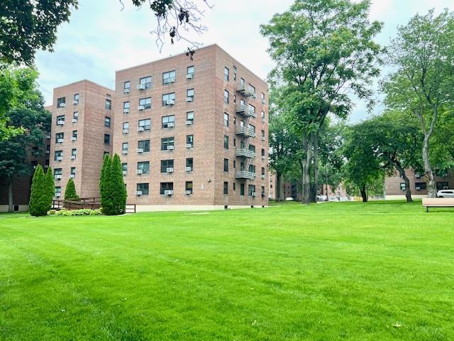 75-15 210th St Unit 2E, Bayside, NY 11364 - view of property