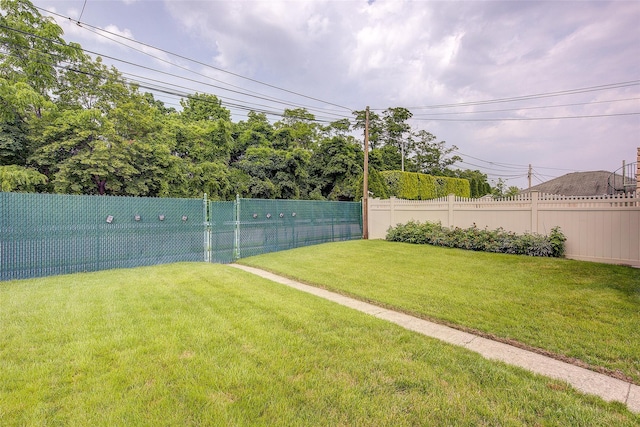 163 15th Dr, Whitestone, NY 11357 - view of fenced backyard
