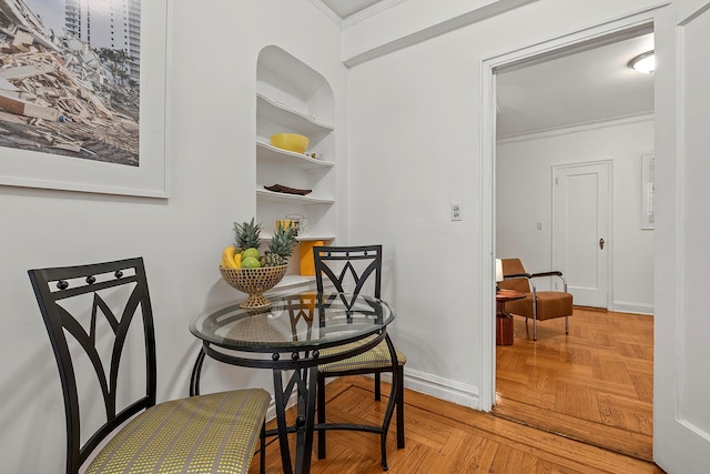 601 Pelham Pkwy N Unit 516, Bronx, NY 10467 - dining area with ornamental molding