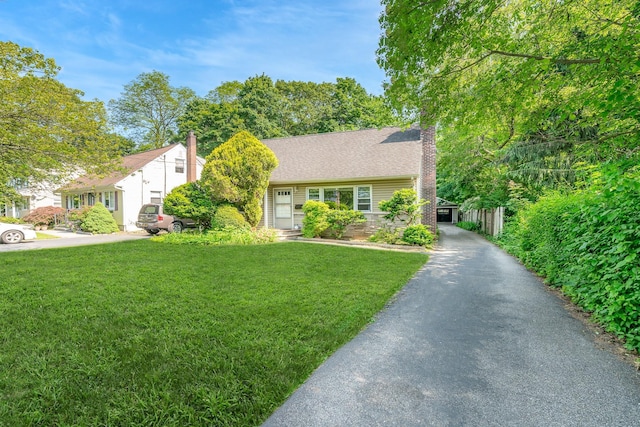 20 W 18th St, Huntington Station, NY 11746 - photo 2