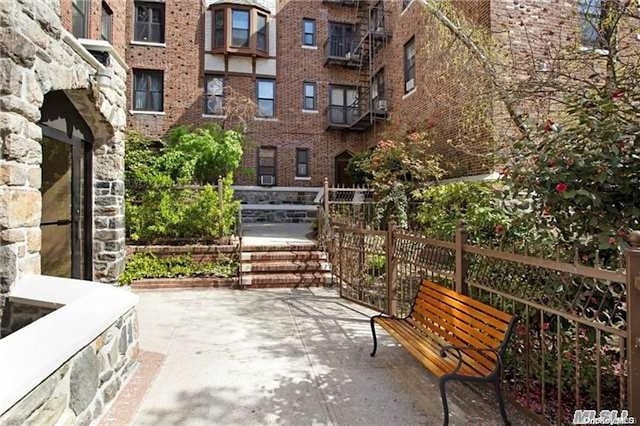 160-15 Powells Cove Blvd Unit B103, Beechhurst, NY 11357 - view of community