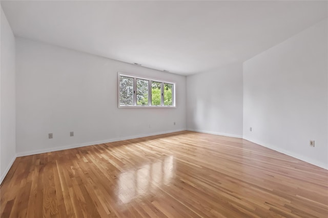 94 Hirst Rd, Briarcliff Manor, NY 10510 - spare room featuring light wood-style floors and baseboards
