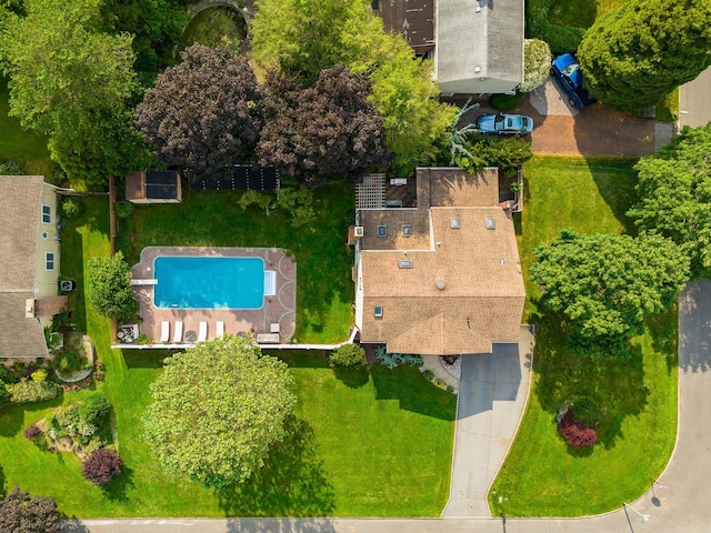 27 Dorchester Rd, Smithtown, NY 11787 - aerial view of a pool area
