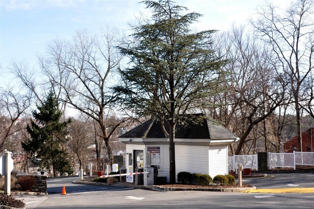300 High Point Dr Unit 711, Hartsdale, NY 10530 - view of property