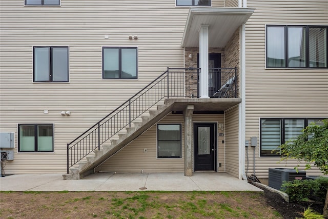 487 W Central Ave Unit 112, Spring Valley, NY 10977 - back of property with a patio and stairway