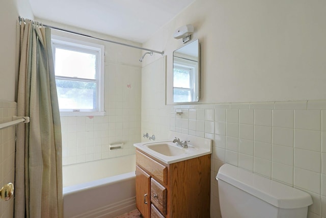 328 Willis Ave, Hawthorne, NY 10532 - full bathroom featuring tile walls, healthy amount of natural light, vanity, shower / bath combination with curtain, and wainscoting