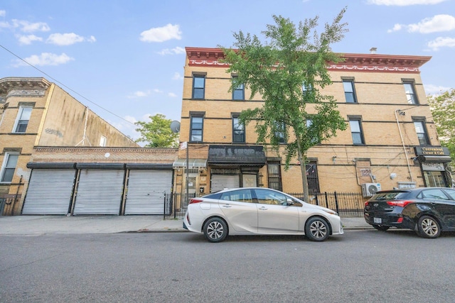 6050 71st Ave, Ridgewood, NY 11385 - view of property