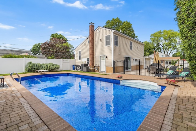 270 Farmers Ave, Lindenhurst, NY 11757 - view of pool with a patio and a diving board