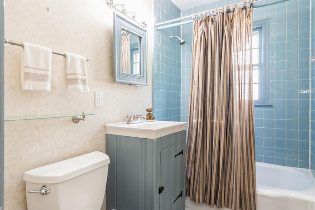 509 Hudson View Rd, Nyack, NY 10960 - bathroom featuring vanity and shower / bath combo