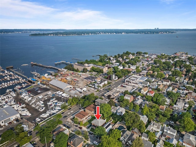 98 Pell Pl, Bronx, NY 10464 - aerial view of property's location featuring a large body of water