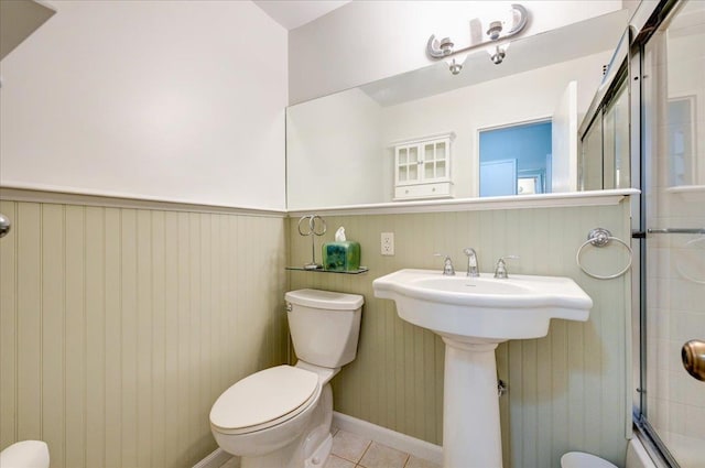 370 Westchester Unit 3N, Port Chester, NY 10573 - full bath featuring tile patterned flooring and wainscoting