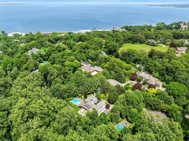4 Pond Ln, Sands Point, NY 11050 - aerial view of property's location featuring a nearby body of water