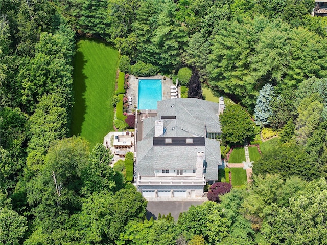 4 Pond Ln, Sands Point, NY 11050 - aerial view of property and surrounding area with a pool area