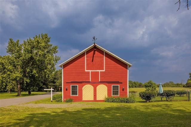 797 Western Rd, Call Listing Agent, NY 12033 - view of front facade with a barn and an outdoor structure
