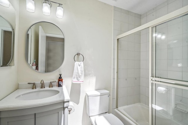 43 Hunt Dr, Jericho, NY 11753 - full bath featuring enclosed tub / shower combo and vanity