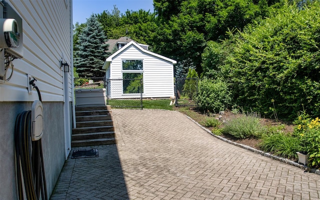 25 Mckinley St, Pearl River, NY 10965 - view of patio