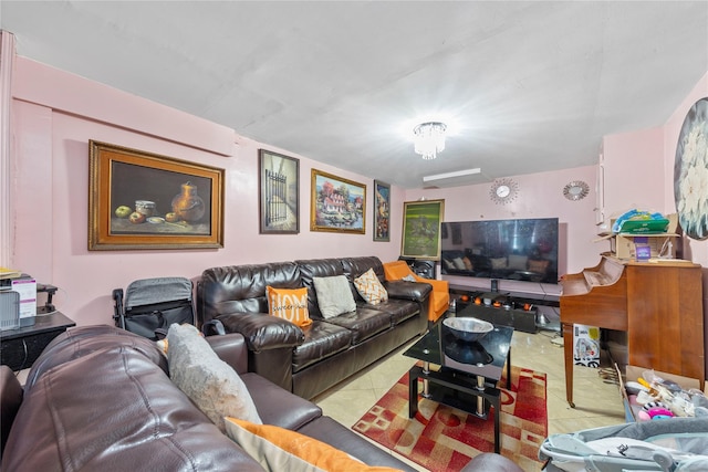 1157 E 102nd St, Brooklyn, NY 11236 - view of tiled living area