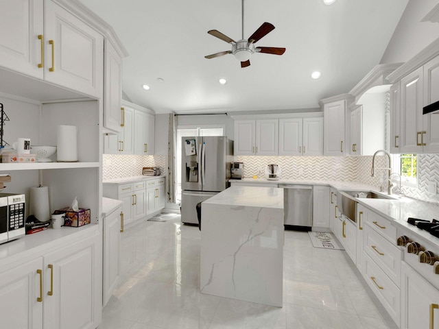 18 Sherwood Ln, Roslyn Heights, NY 11577 - kitchen featuring stainless steel appliances, a ceiling fan, tasteful backsplash, recessed lighting, and white cabinets
