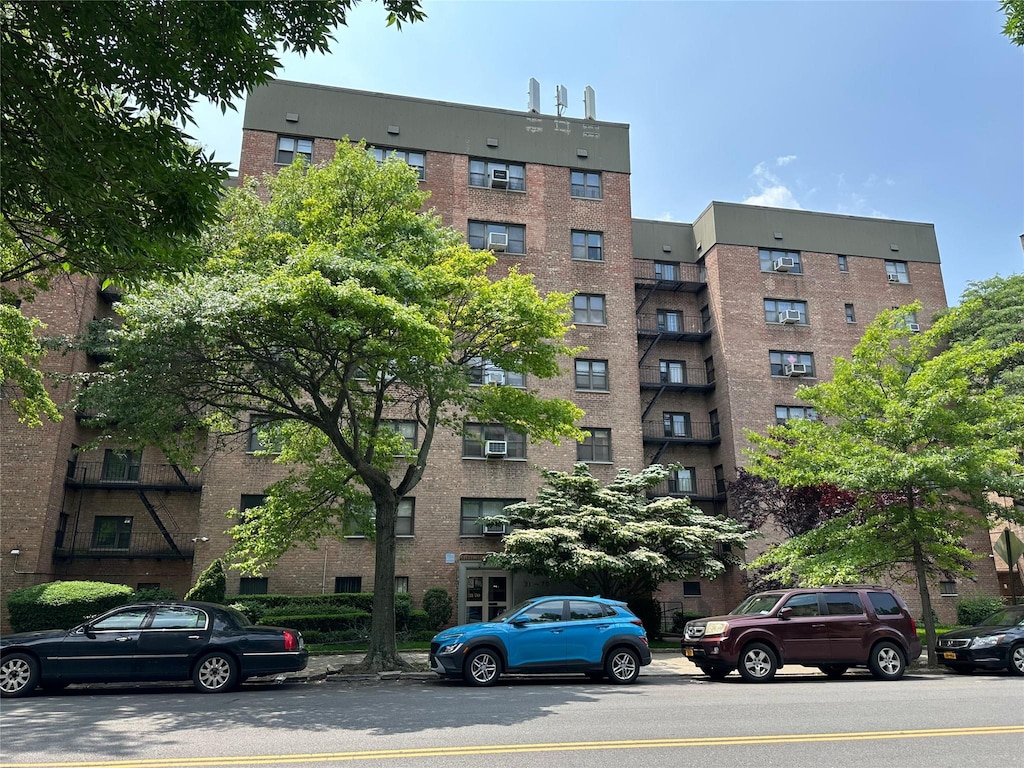 31-70 138th St Unit 2D, Flushing, NY 11354 - view of apartment building / complex