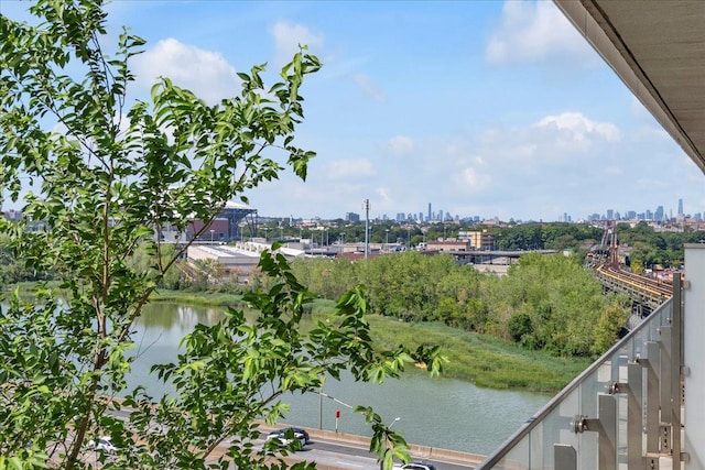 131-05 40th Rd Unit 15G, Flushing, NY 11354 - water view featuring skyline