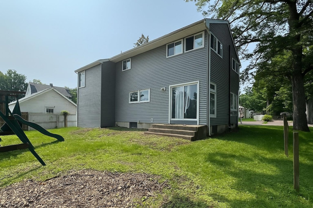 6 Randall Ter, Middletown, NY 10940 - rear view of property