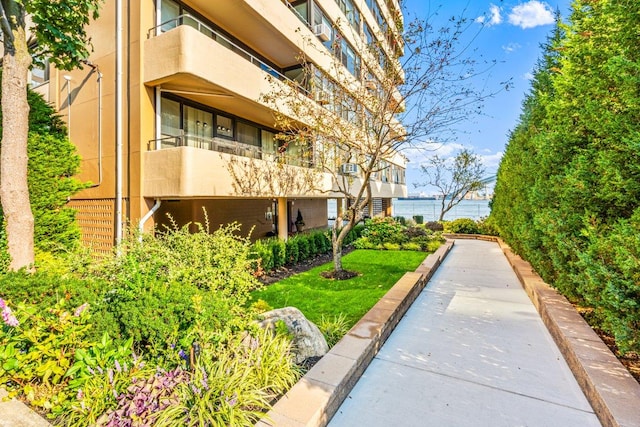 166-41 Powells Cove Blvd Unit 4B, Beechhurst, NY 11357 - view of home's community featuring a water view