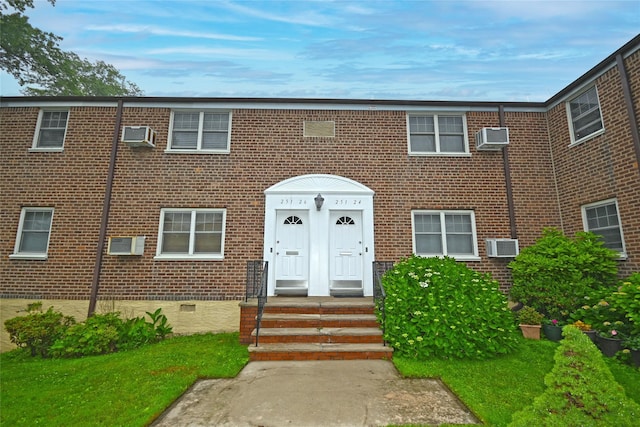 251-26 58th Ave Upper, Upper, Little Neck, NY 11362 - townhome / multi-family property featuring crawl space and brick siding