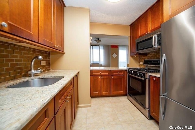 2 Bay Club Dr Unit 16V, Bayside, NY 11360 - photo 4