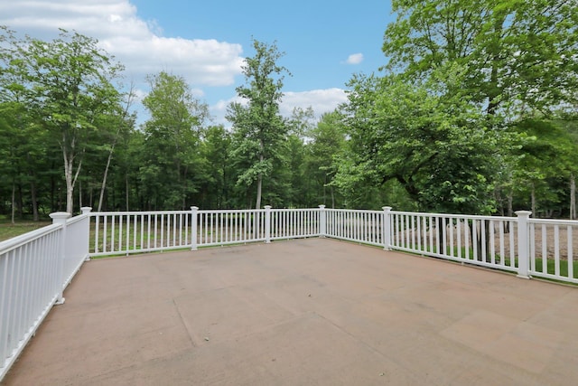 160 S Mountain Rd, New City, NY 10956 - view of patio