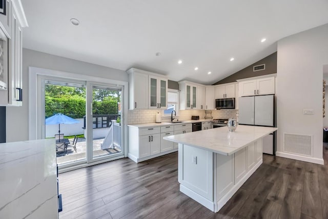 322 Oak Neck Rd, West Islip, NY 11795 - photo 9