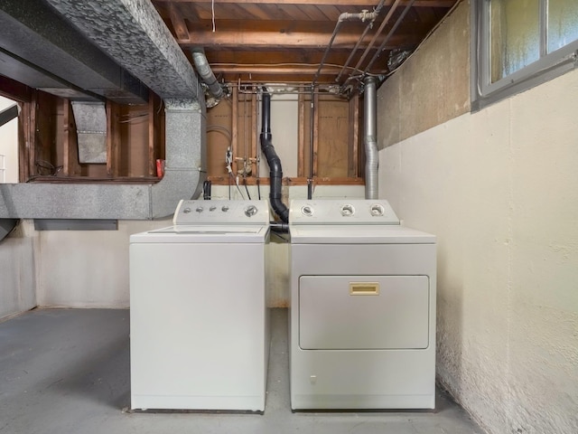 34 Crambrook Rd, New City, NY 10956 - laundry room with separate washer and dryer