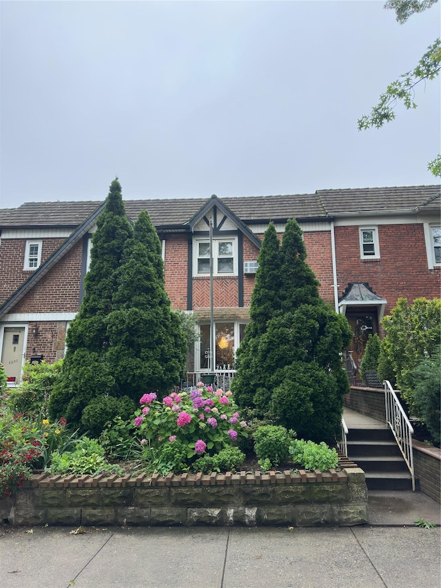 82-48 Eliot Ave, Middle Village, NY 11379 - photo 1