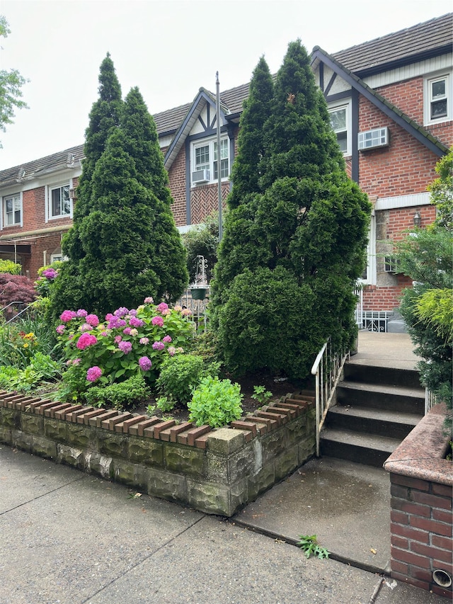 82-48 Eliot Ave, Middle Village, NY 11379 - photo 2