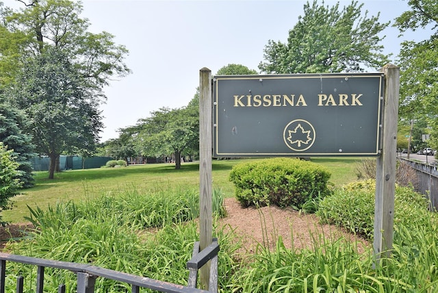 4723 164th St, Flushing, NY 11358 - view of community sign