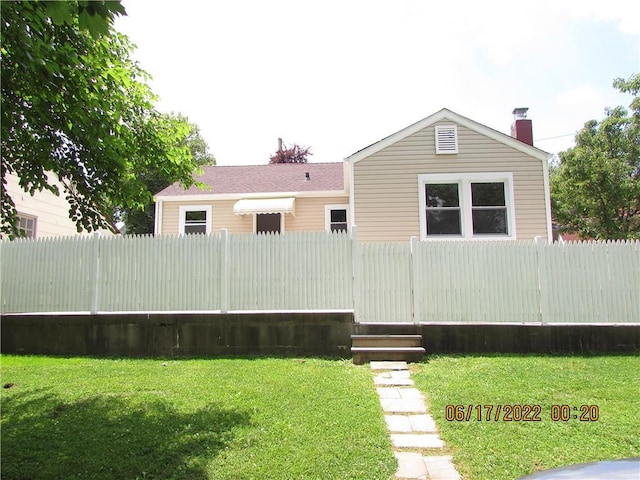 2 Leffingwell Pl, New Rochelle, NY 10801 - view of front of property featuring a chimney and a wooden deck