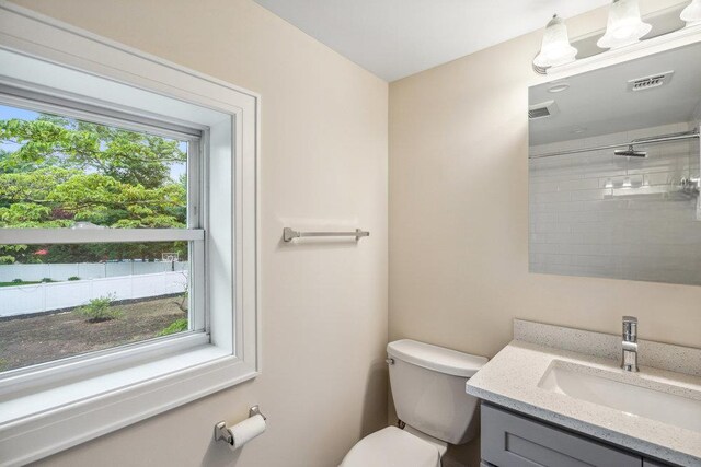 16 Garfield Pl E, Northport, NY 11731 - photo 12