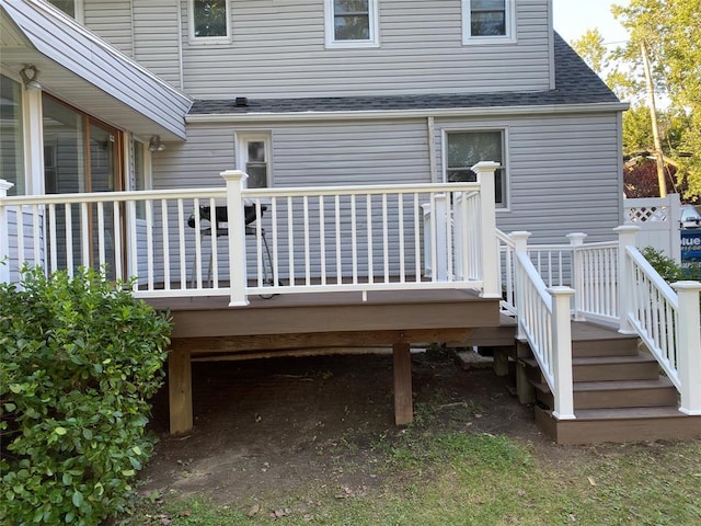32 Beaver Hill Rd, Elmsford, NY 10523 - view of wooden terrace
