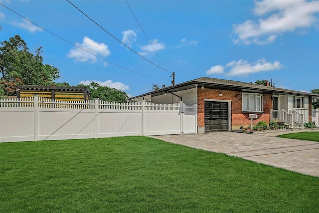 2 Janet Ln, Commack, NY 11725 - view of yard featuring a gate