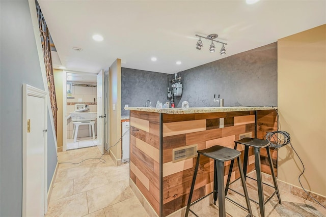 2 Janet Ln, Commack, NY 11725 - indoor wet bar featuring recessed lighting