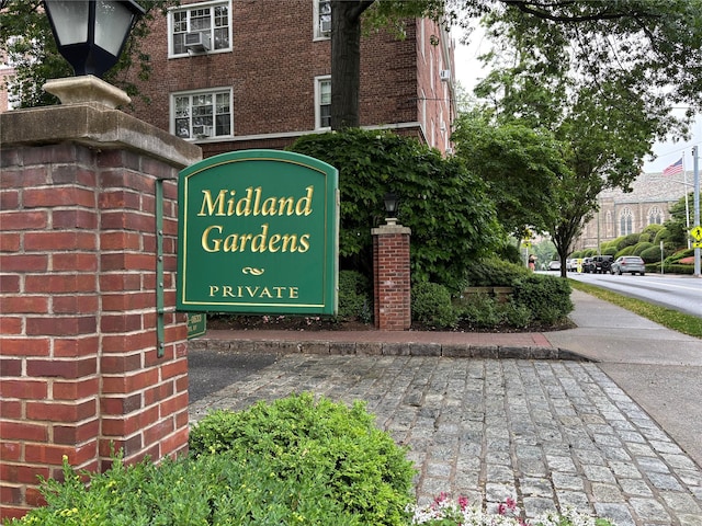 1 Midland Gdns Unit 4A, Bronxville, NY 10708 - view of community sign