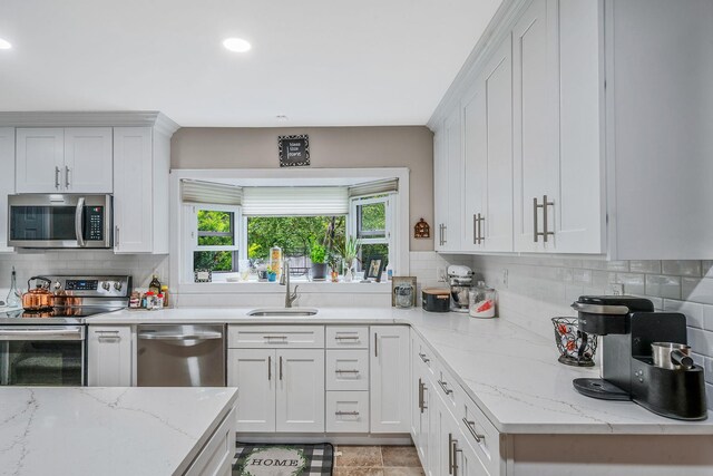 85 Manchester Ln, Stony Brook, NY 11790 - photo 25