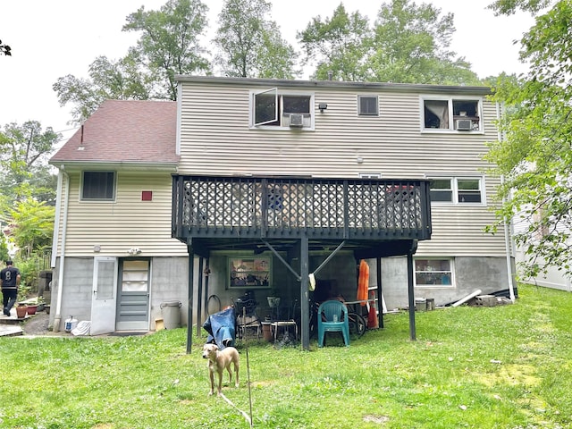 20 Pine Ave, Ossining, NY 10562 - rear view of house featuring a lawn and a deck