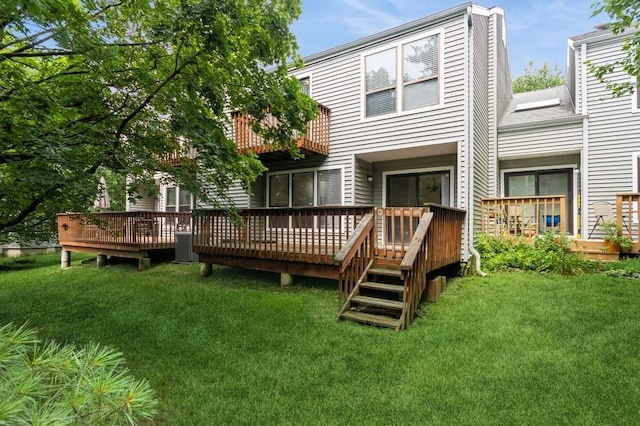 175 Horseshoe Cir, Ossining, NY 10562 - back of property featuring a lawn, a balcony, and a deck
