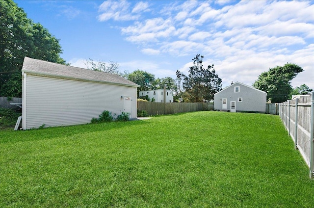65 Schmeelk Pl, Copiague, NY 11726 - view of fenced backyard